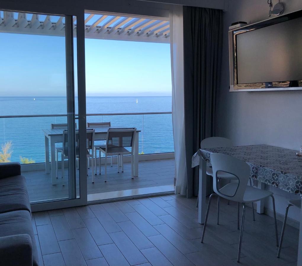קאסטלסארדו La Dolce Vita , Fronte Mare מראה חיצוני תמונה