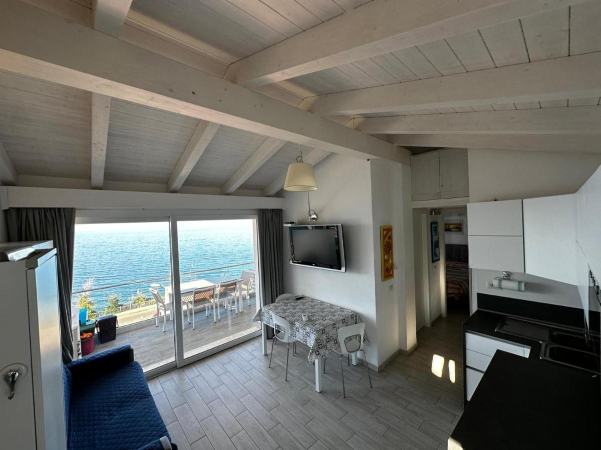 קאסטלסארדו La Dolce Vita , Fronte Mare מראה חיצוני תמונה